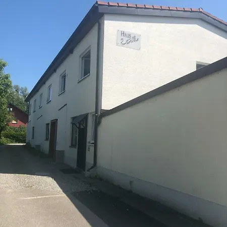 ゲストハウス Haus Estrella 3*